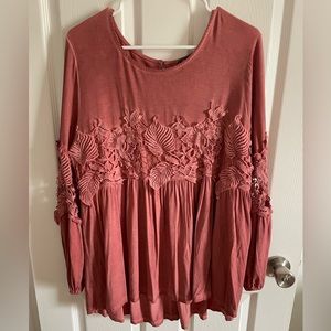 Long sleeve alter’d state top